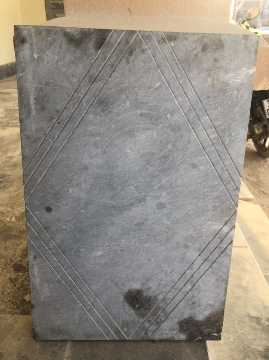 Đá Ghi Sáng Bó Vỉa